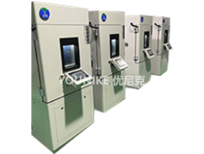 恒温恒湿试验箱